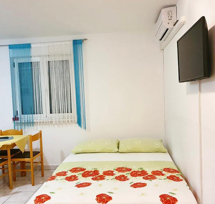 Guesthouse Pejo Poreč Eksteriør billede