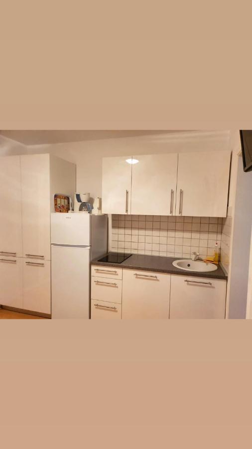 Guesthouse Pejo Poreč Eksteriør billede