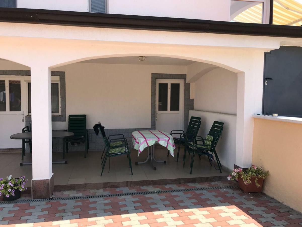 Guesthouse Pejo Poreč Eksteriør billede